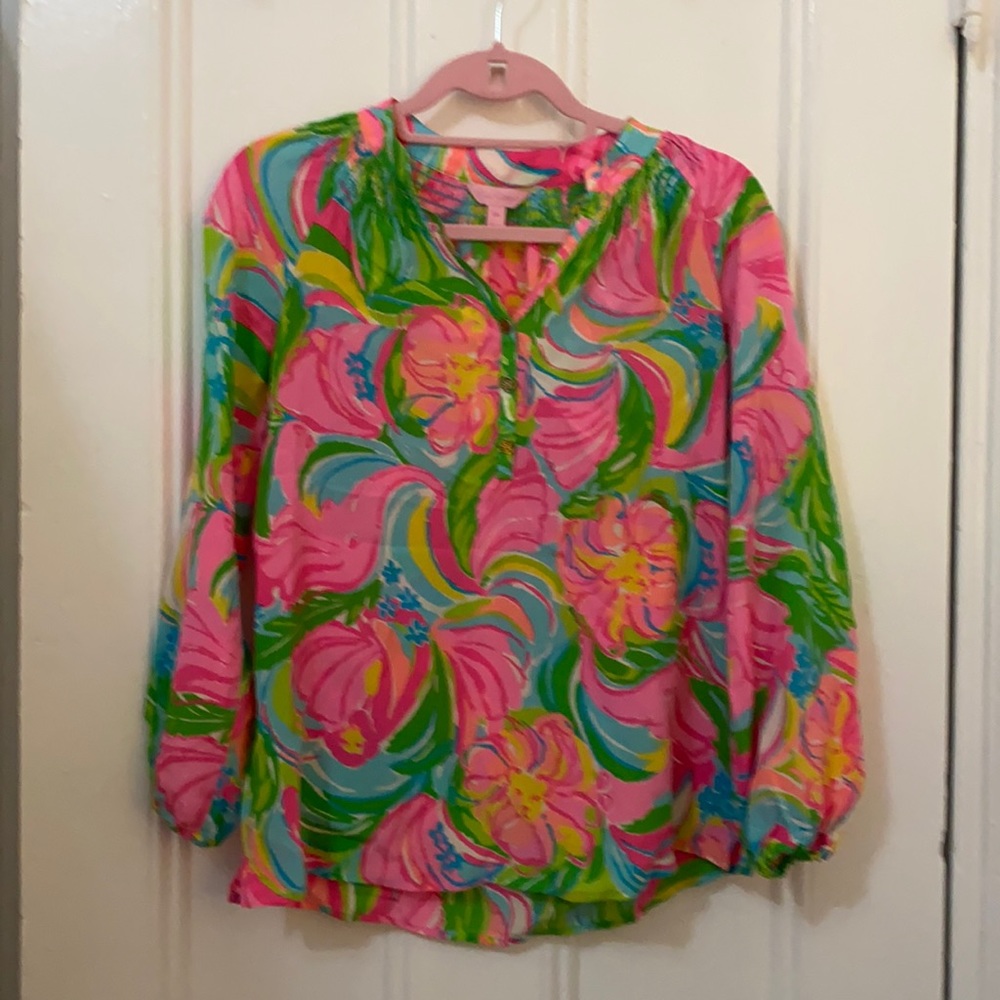 Lilly Pulitzer Long sleeve blouse. Size XXS